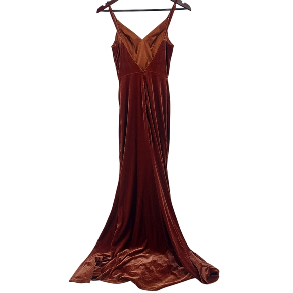 Revelery Rory Velvet Maxi Bridesmaid Formal Dress Size 0 - Picture 9 of 9
